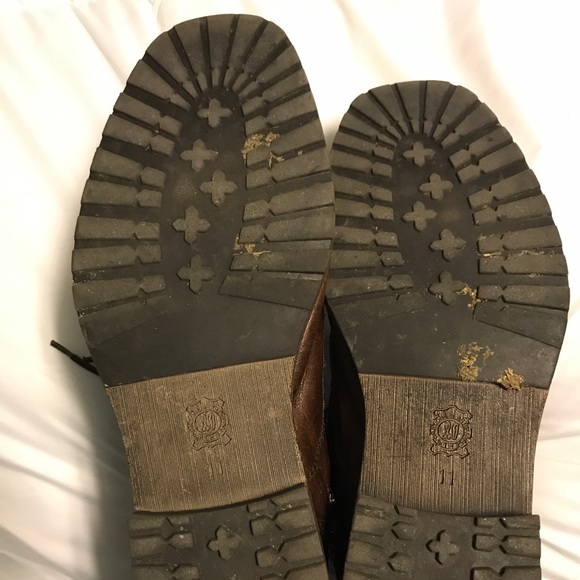 Dress boots size 11 Mens - Picture 2 of 5